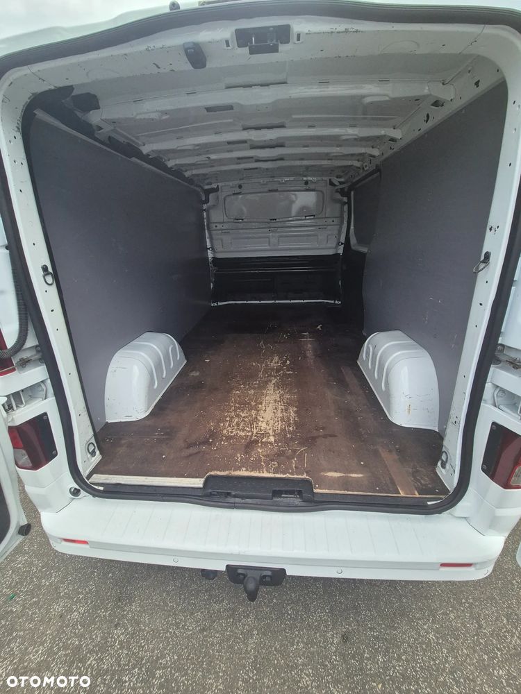 Opel Vivaro Sport LONG 2017r Navi Klima Led - 24
