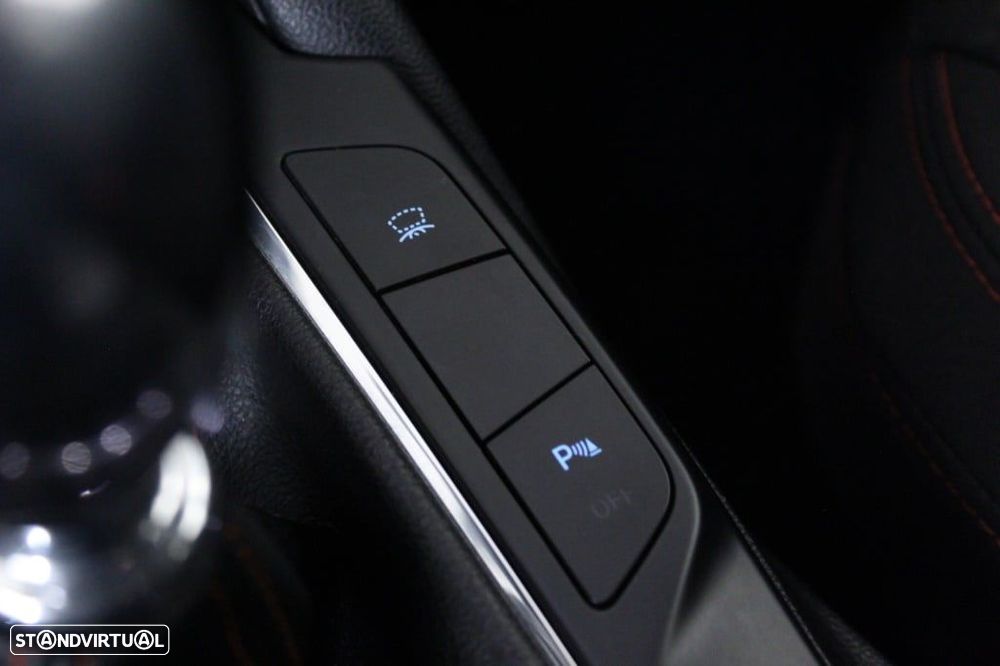 Ford Kuga 1.5 TDCi EcoBlue ST-Line - 32