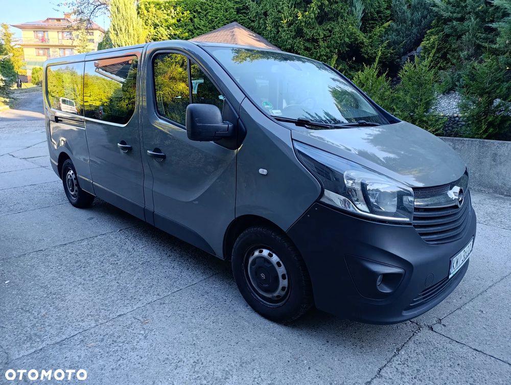Opel Vivaro L2H1 2.9t Edition Premium - 3