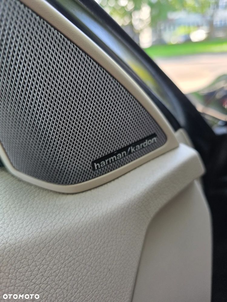 Mercedes-Benz Klasa E 400 7G-TRONIC - 16