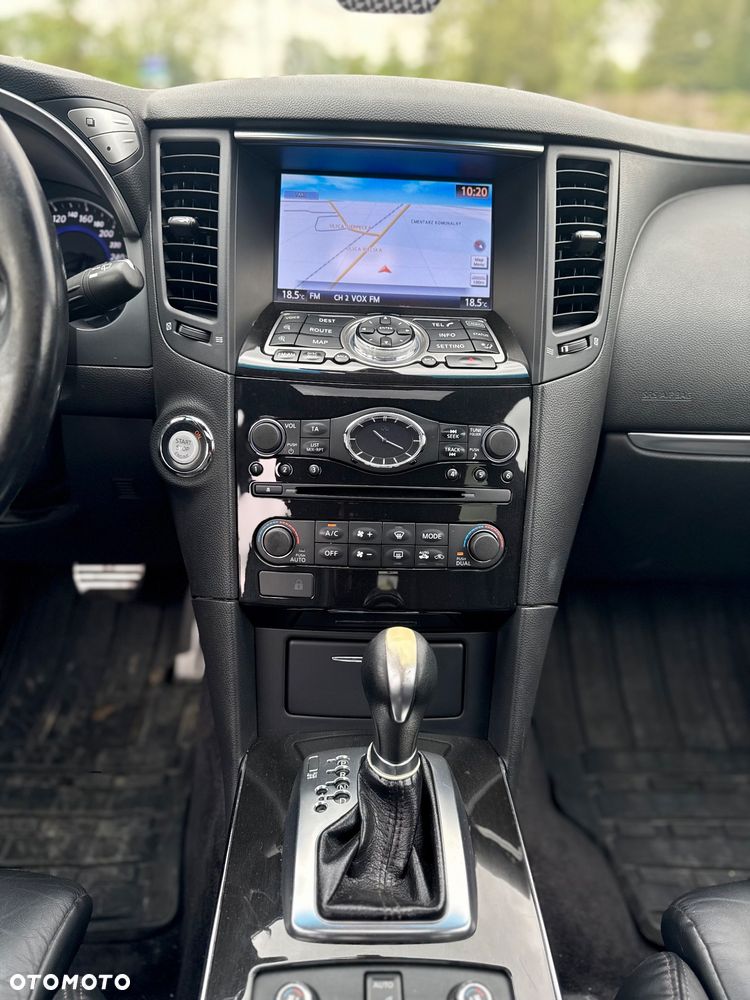 Infiniti QX70 3.0d S Premium - 20