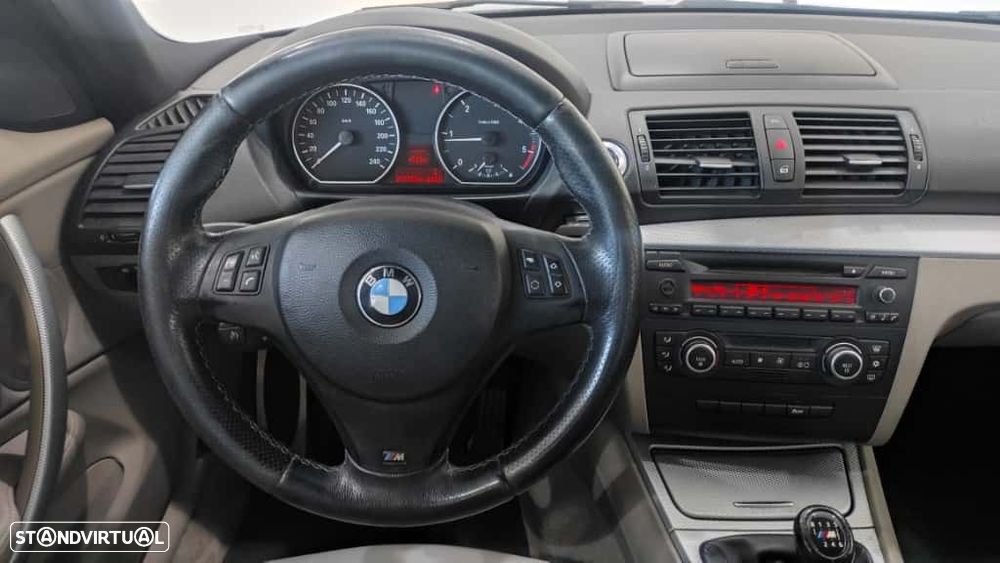 BMW 118 - 25
