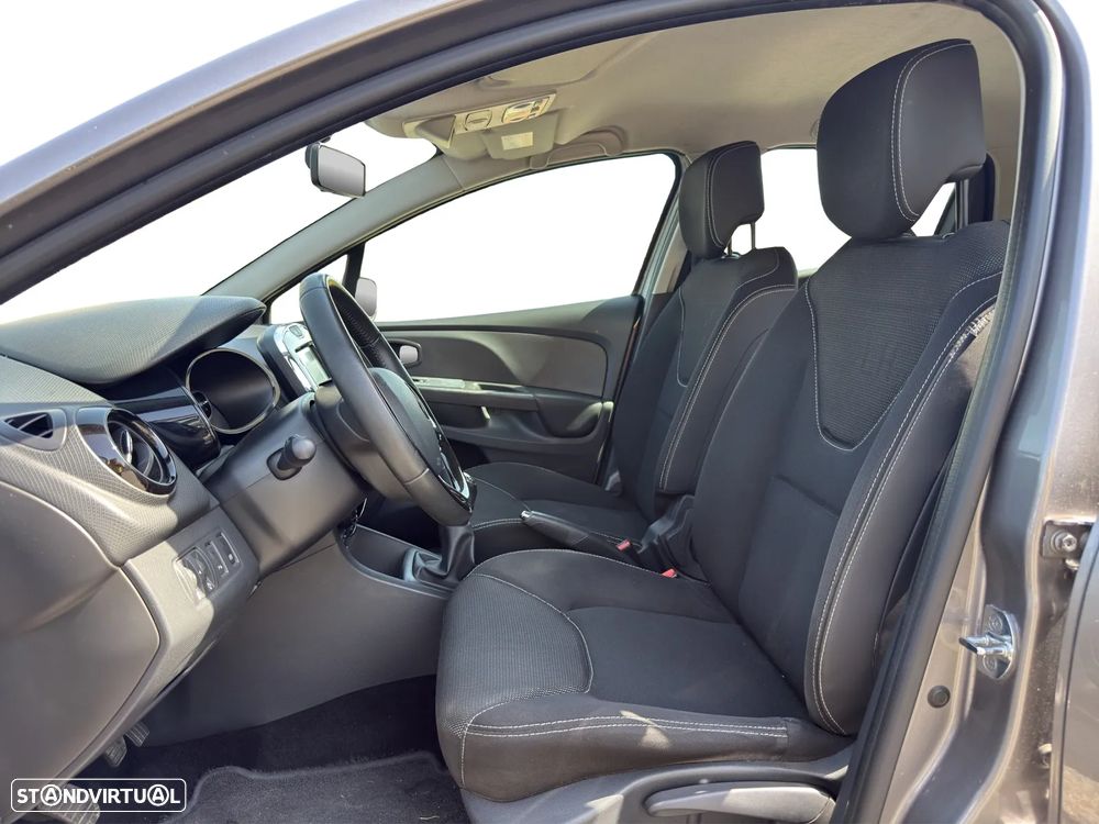 Renault Clio Sport Tourer Energy dCi 90 Business - 12