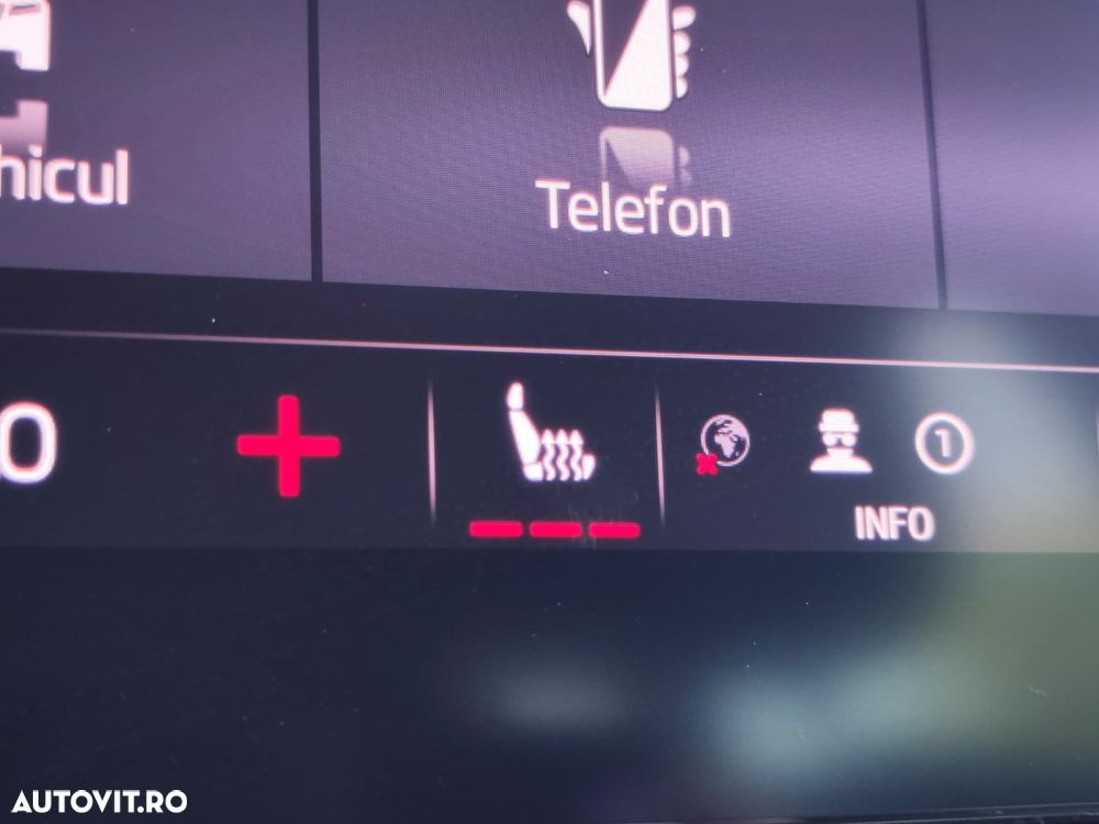 Skoda Octavia 2.0 TDI DSG 4X4 Scout - 28