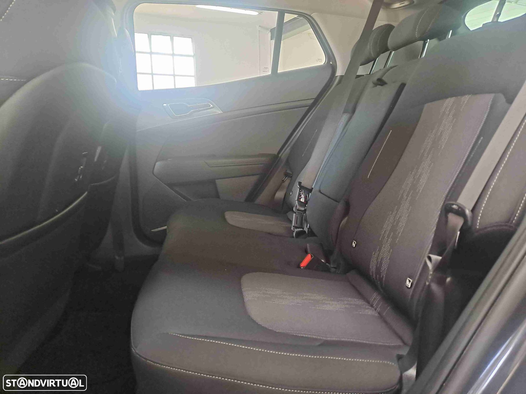 Kia Sportage 1.6 T-GDI Drive - 14