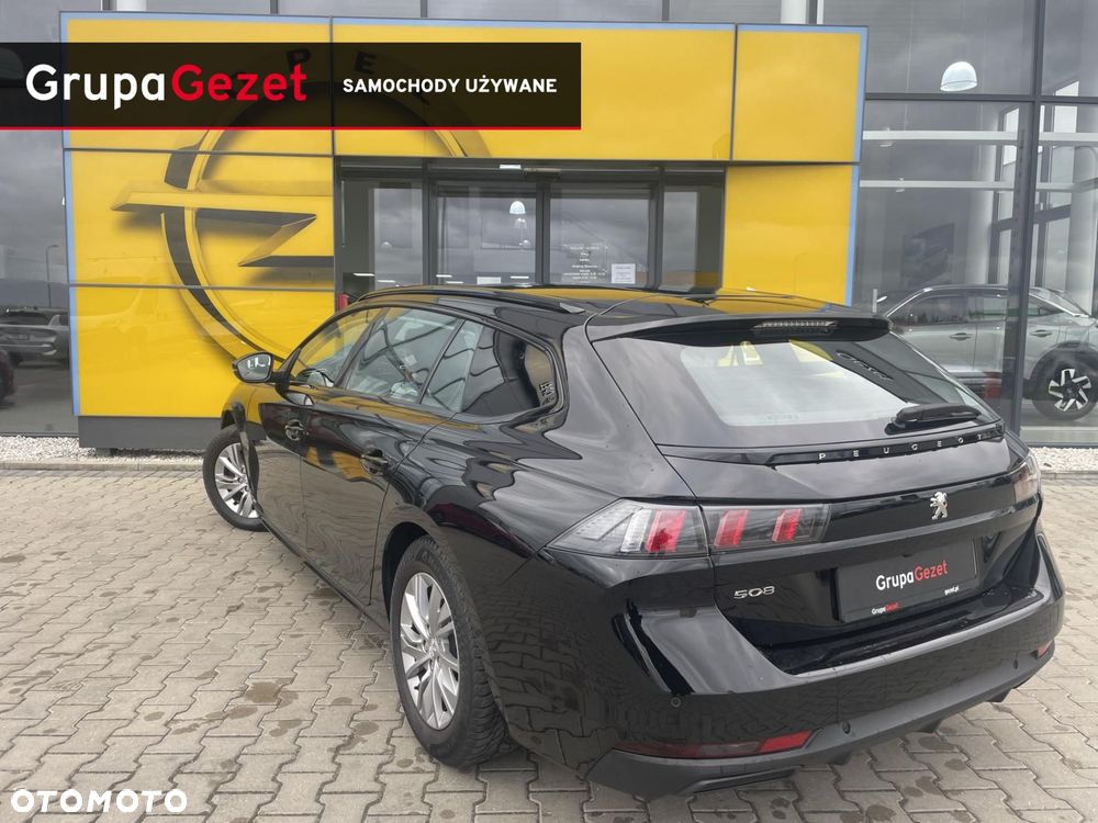 Peugeot 508 - 8