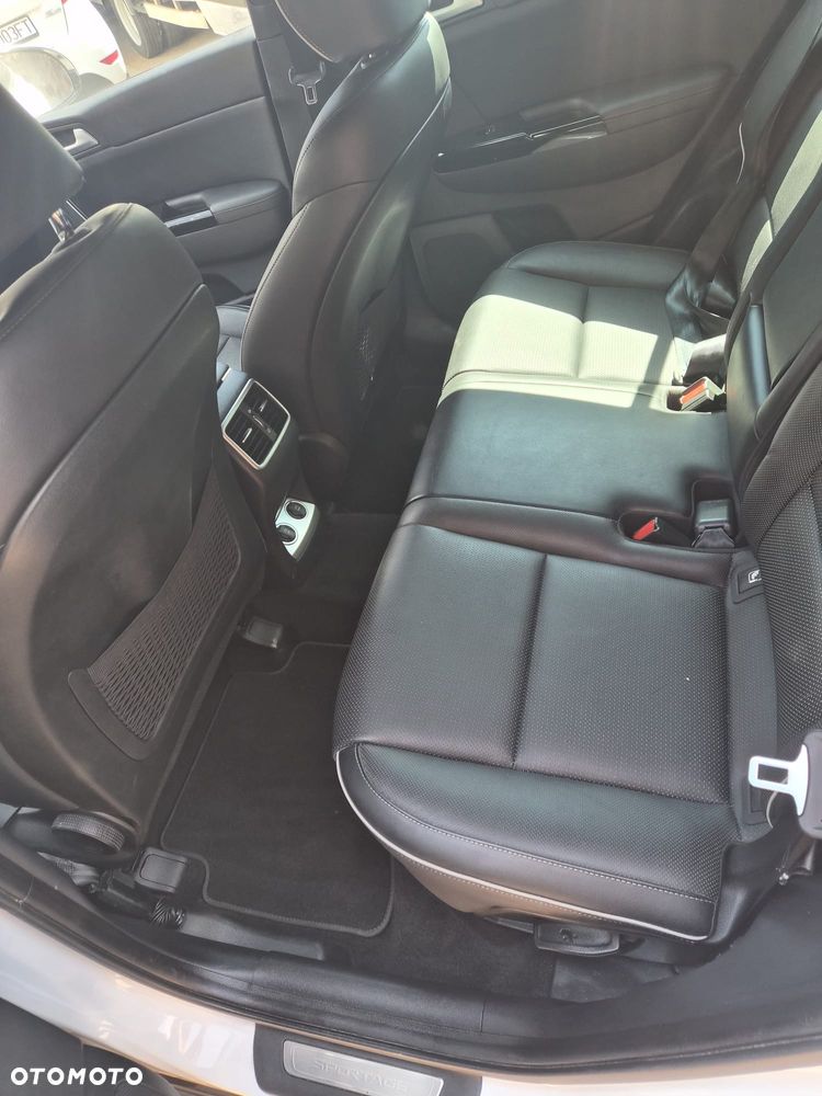 Kia Sportage 1.7 CRDI 2WD Vision - 12