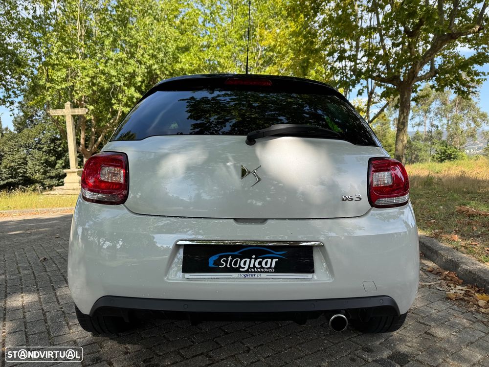 DS DS3 1.6 BlueHDi Black Lezard - 13