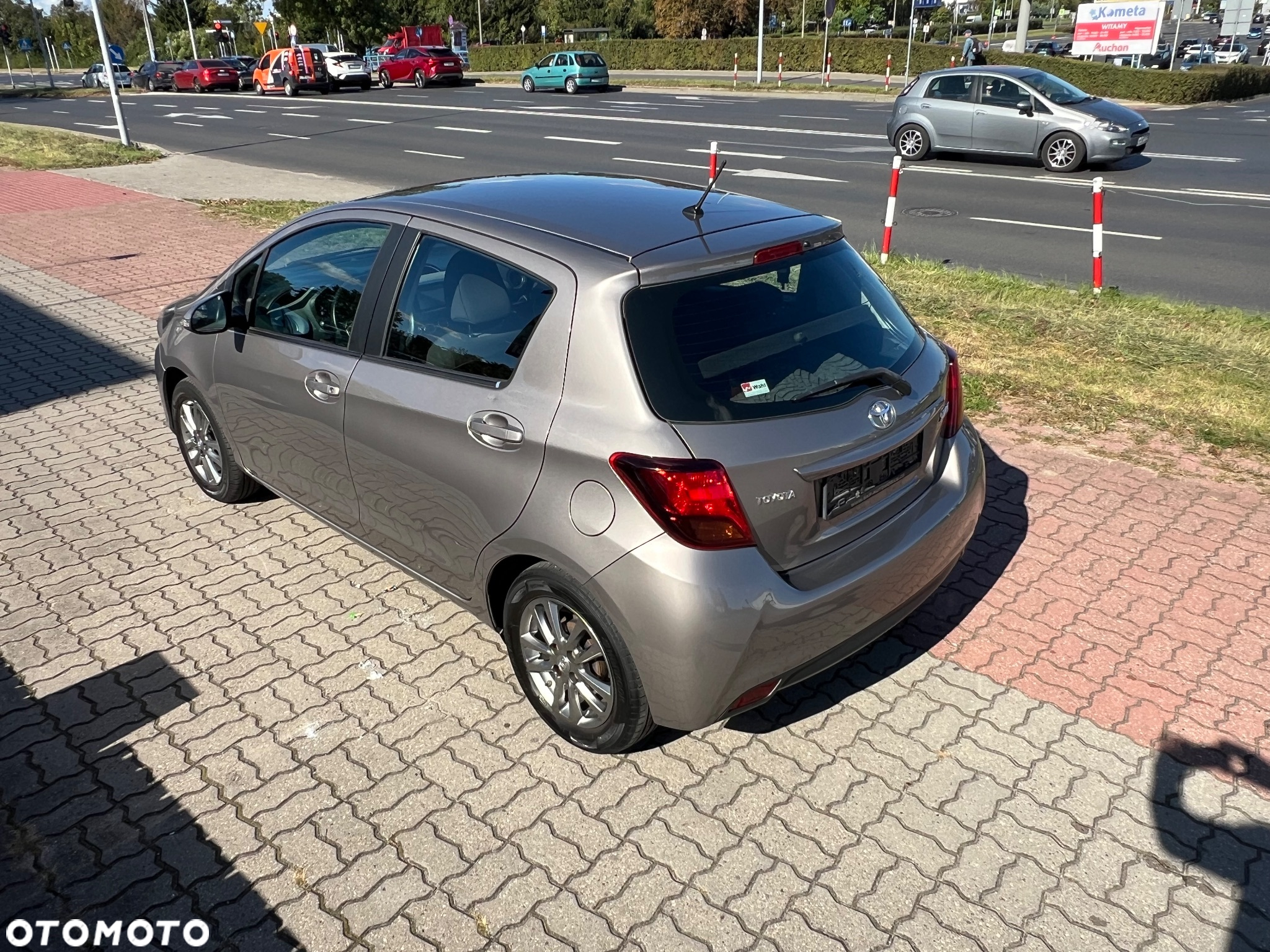 Toyota Yaris 1.33 Life EU6 - 22