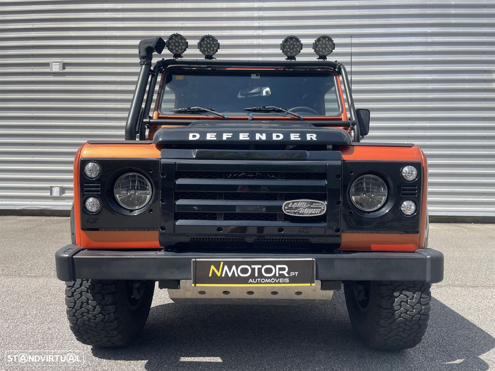 Land Rover Defender 110 Station Wagon Style - 2