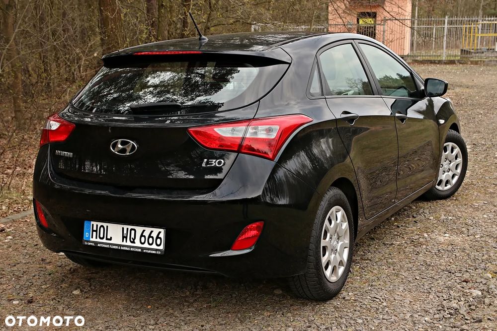 Hyundai i30 1.4 CRDi Advantage - 22
