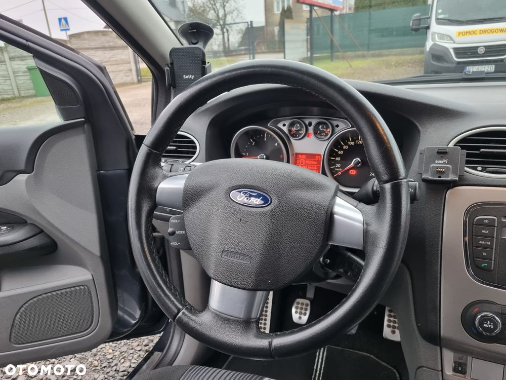 Ford Focus 1.6 TDCi Titanium - 12