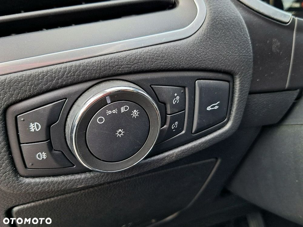 Ford S-Max - 6