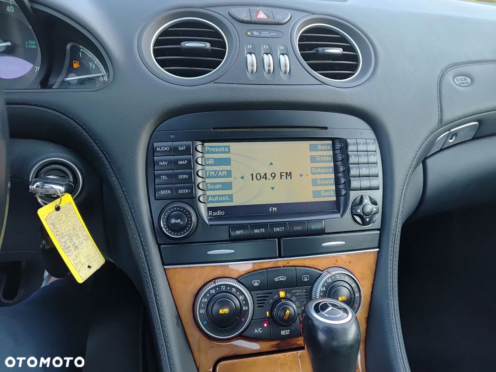 Mercedes-Benz SL 500 7G-TRONIC - 27