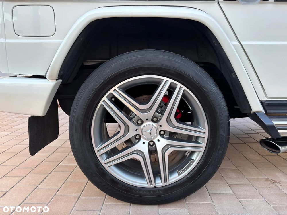 Mercedes-Benz Klasa G AMG 63 AMG SPEEDSHIFT 7G-TRONIC - 13
