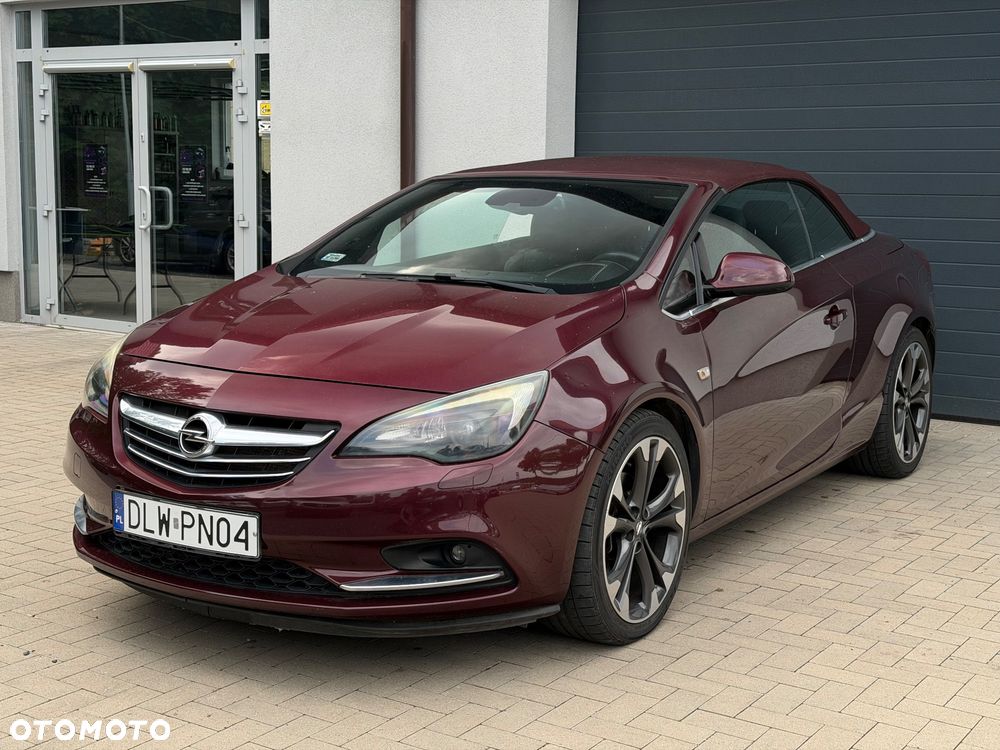Opel Cascada - 1
