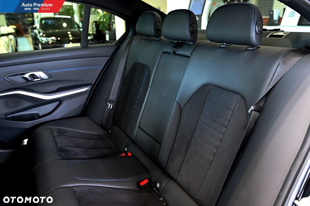 BMW Seria 3 320d xDrive M Sport sport - 15
