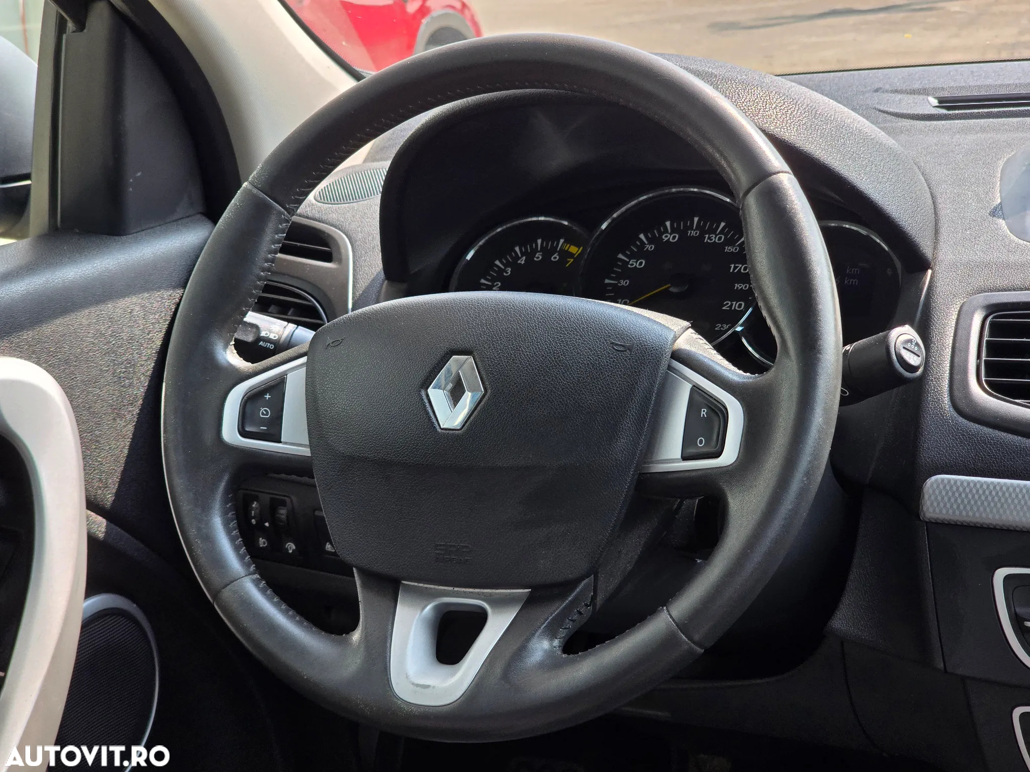 Renault Fluence 1.6 16V 110 Dynamique - 20