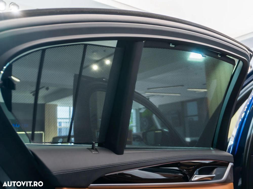 BMW Seria 5 520d Aut. Luxury Line - 23