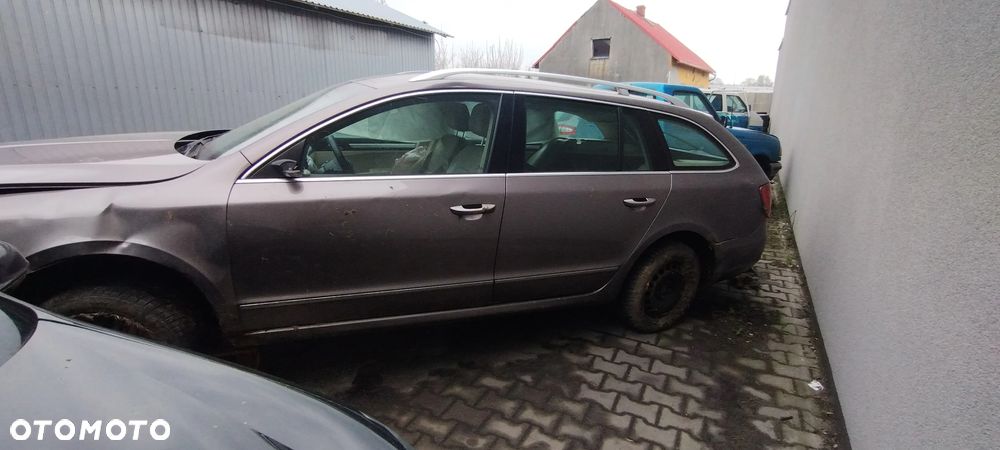 Skoda Superb 2.0 TDI Elegance - 1