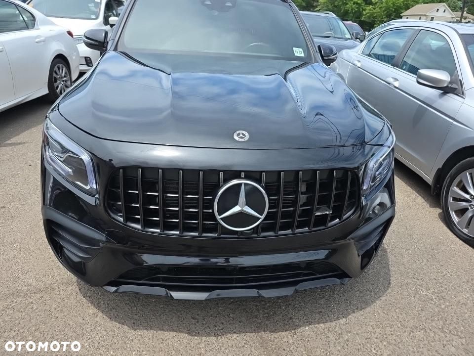 Mercedes-Benz GLB AMG 35 4-Matic - 2