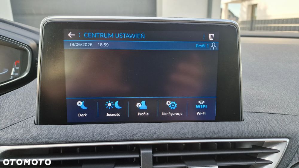 Peugeot 3008 PureTech 130 Stop & Start GPF Allure - 38
