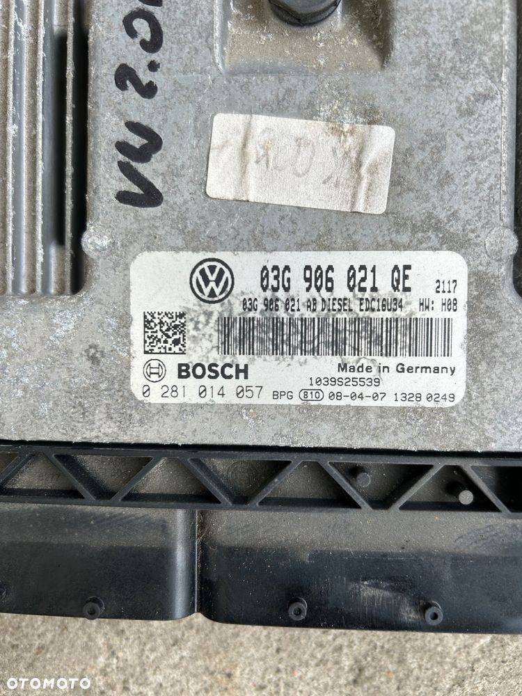 Sterownik silnika VW 2.0 tdi 03G906021QE - 2