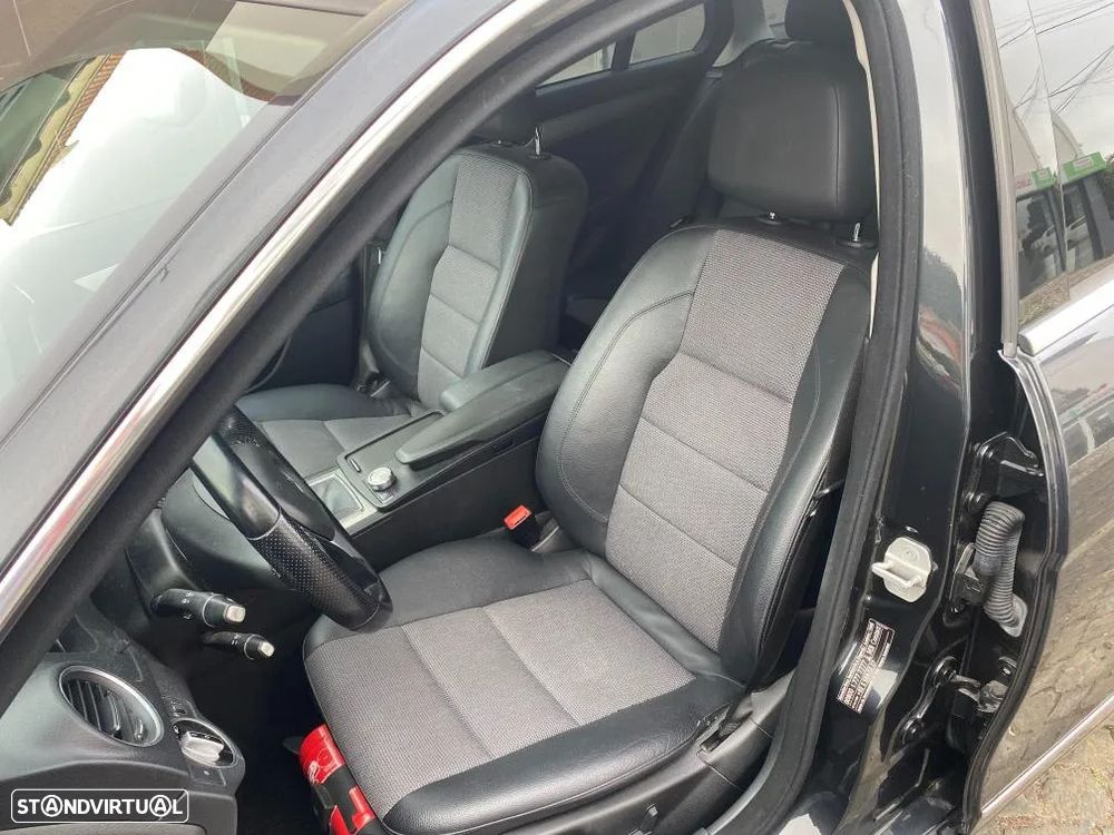 Mercedes-Benz C 220 - 14
