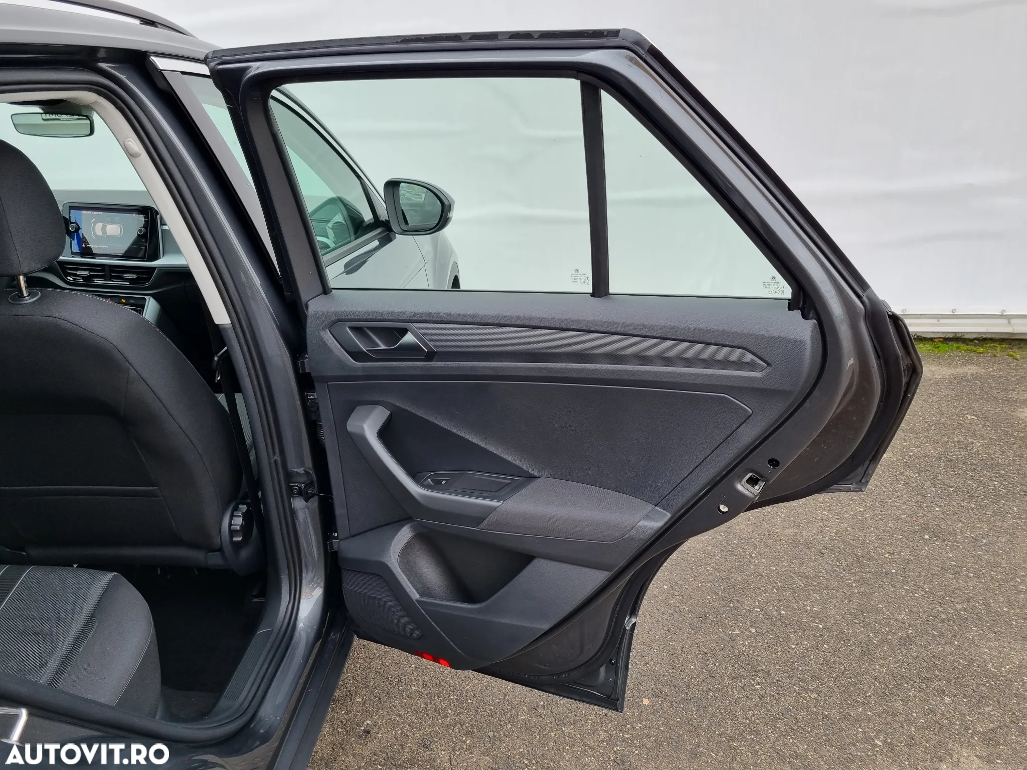 Volkswagen T-ROC 1.0 TSI Life - 11