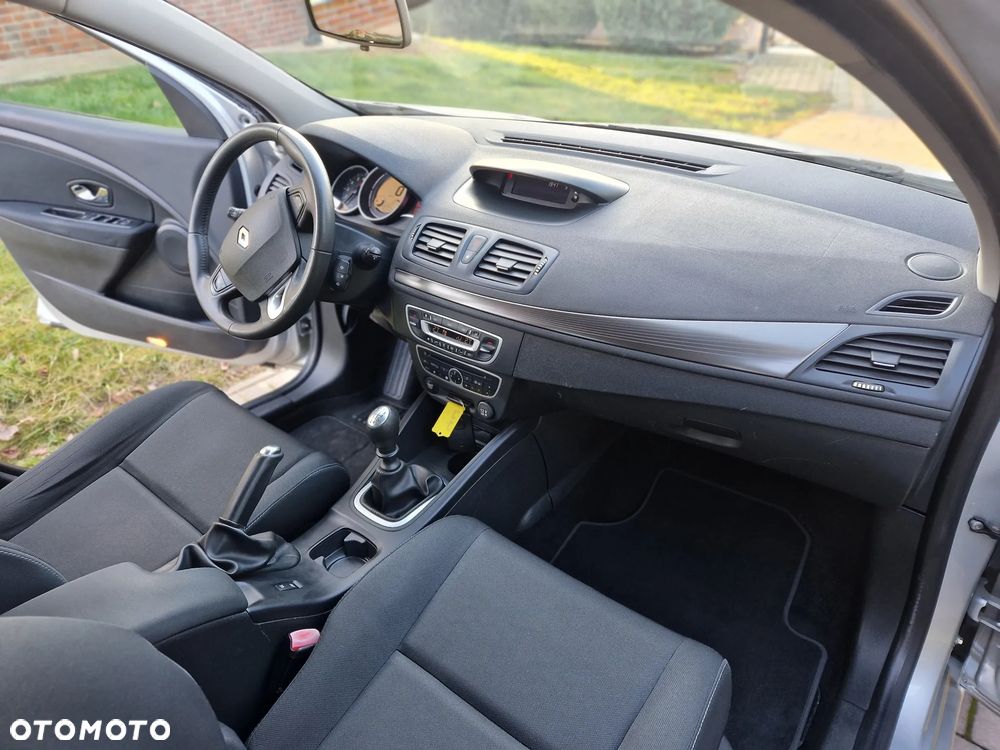 Renault Megane TCe 130 Dynamique - 22