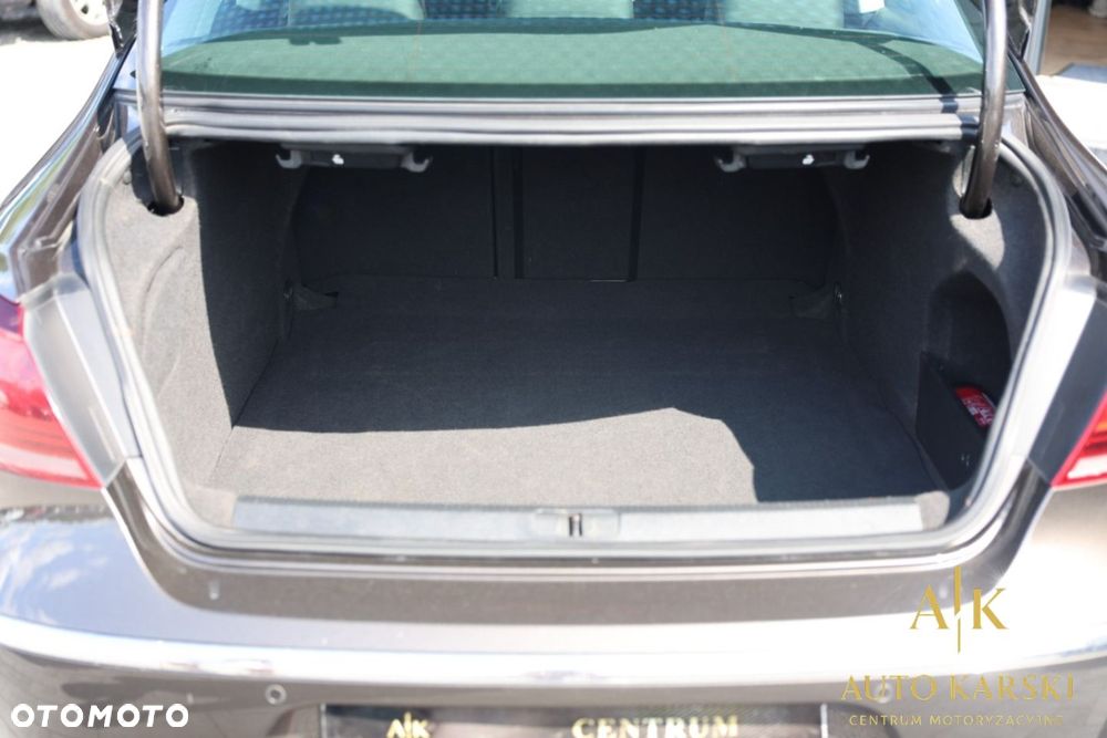 Volkswagen CC - 41