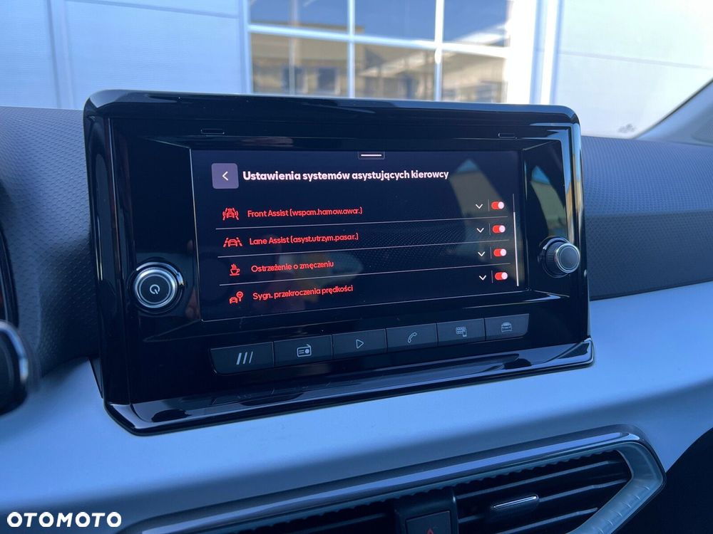 Seat Arona 1.0 TSI Marina S&S DSG - 22