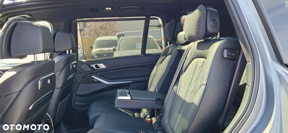 BMW X7 M60i xDrive mHEV sport - 23