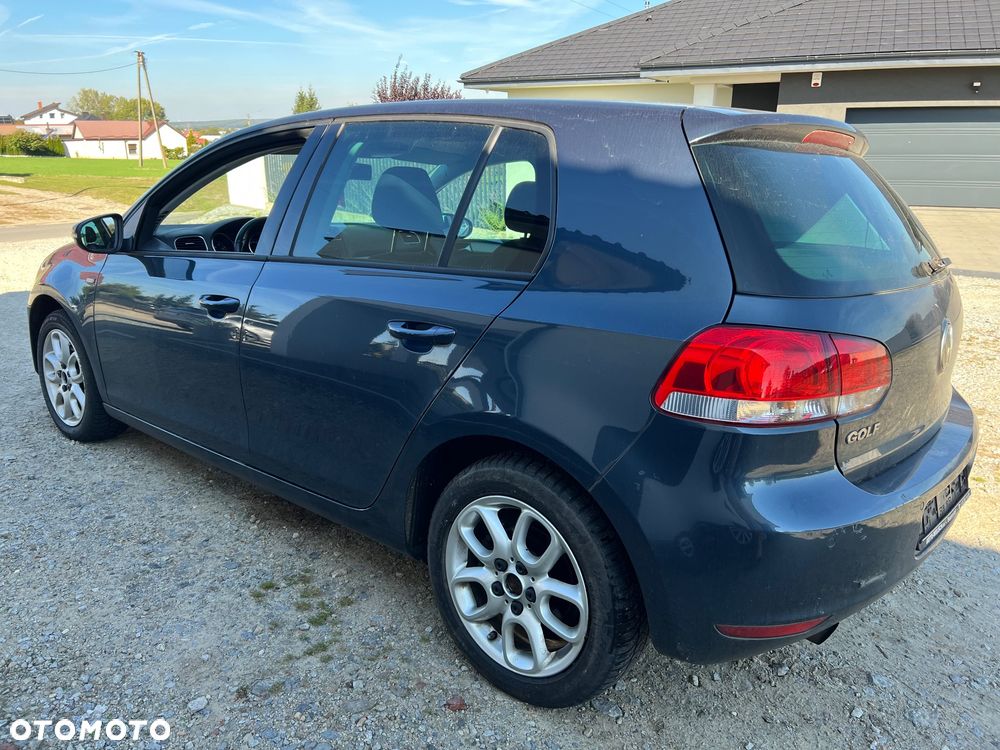 Volkswagen Golf - 4