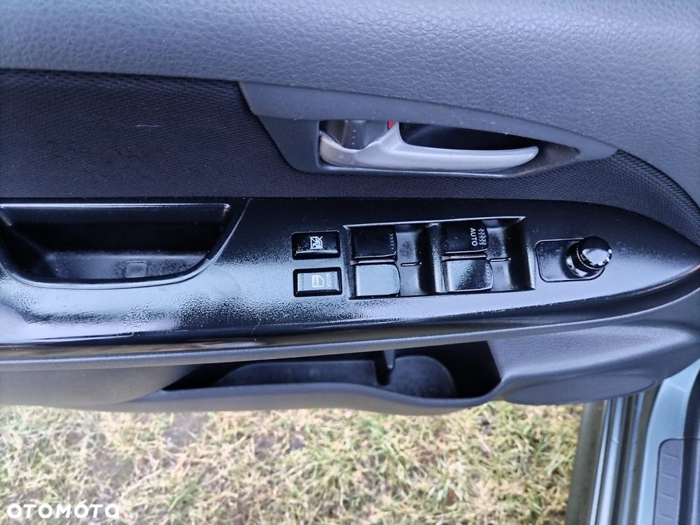 Suzuki SX4 1.6 GS / Premium - 13