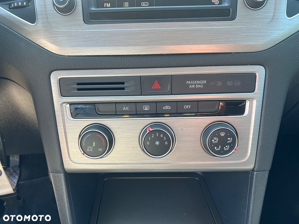 Volkswagen Golf Sportsvan VII SV 1.6 TDI BMT Trendline - 19