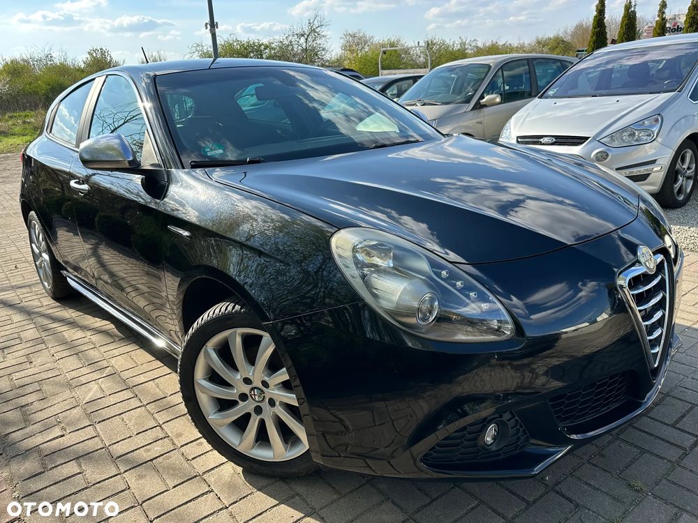 Alfa Romeo Giulietta - 2