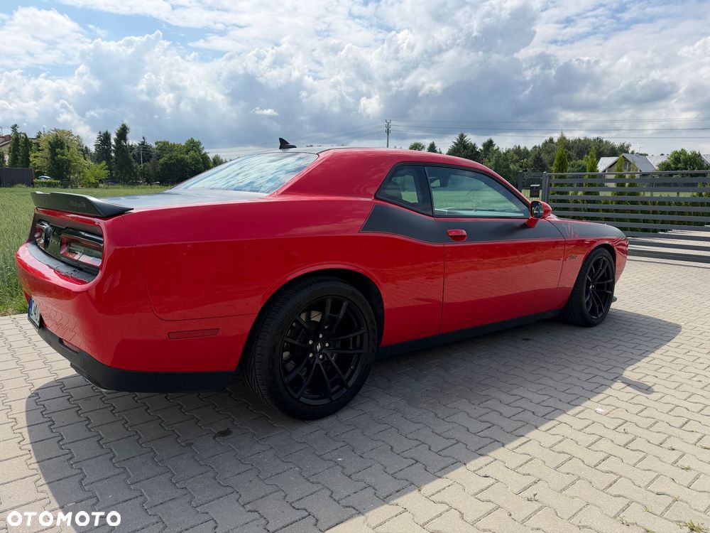 Dodge Challenger Automatik SRT 392 - 12