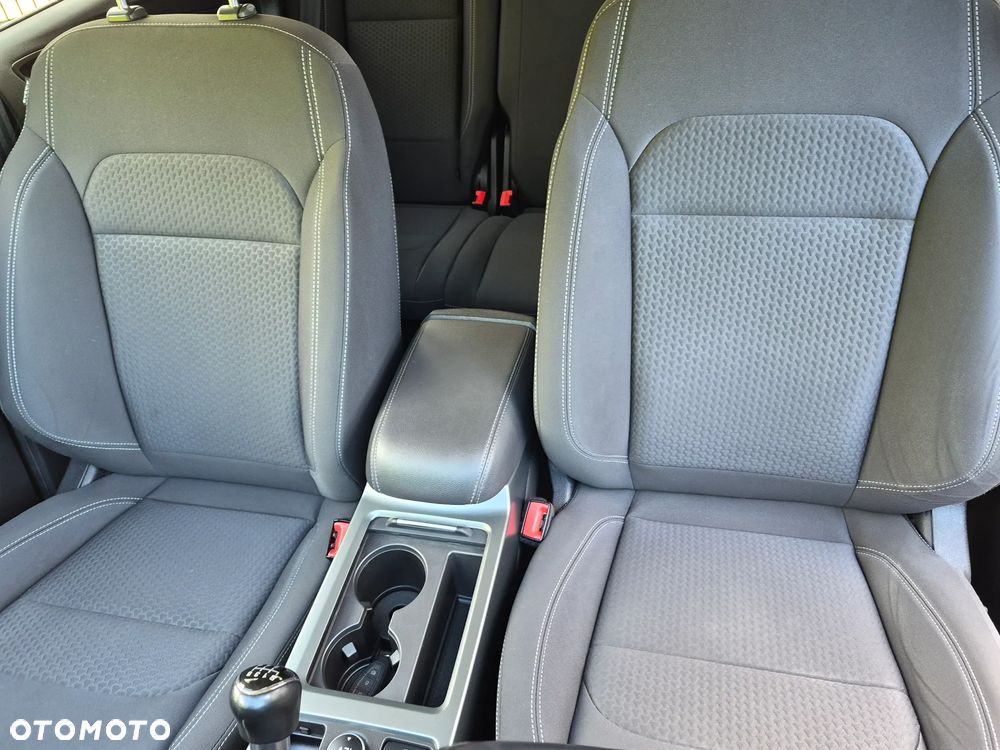 Ford Kuga - 19