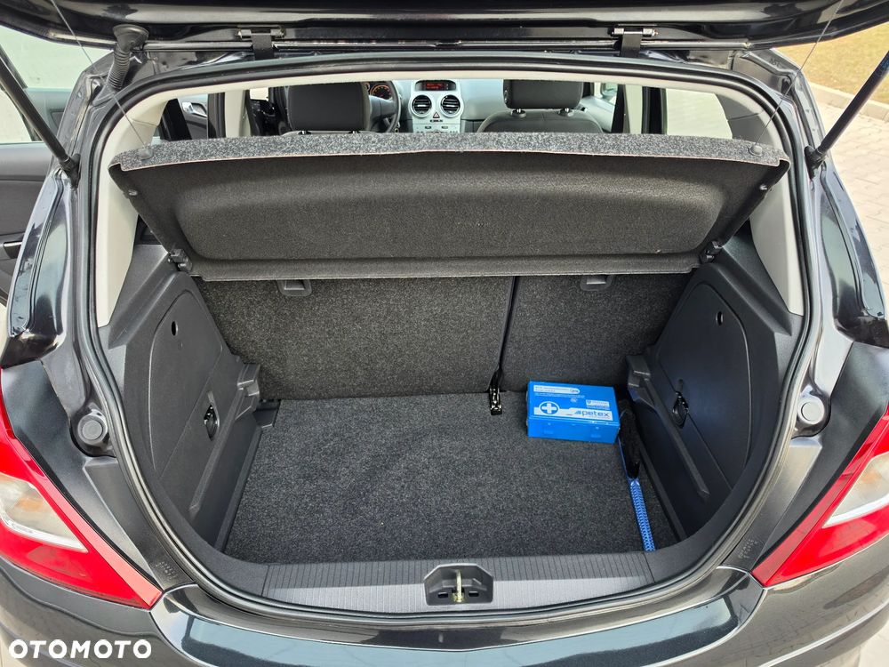 Opel Corsa - 24