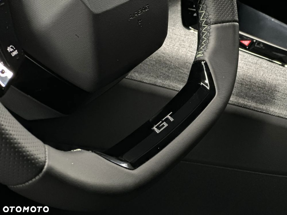 Peugeot 3008 1.2 PureTech mHEV GT E-DCS6 - 13