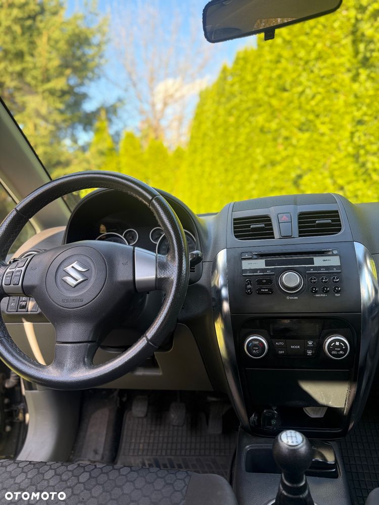 Suzuki SX4 - 6