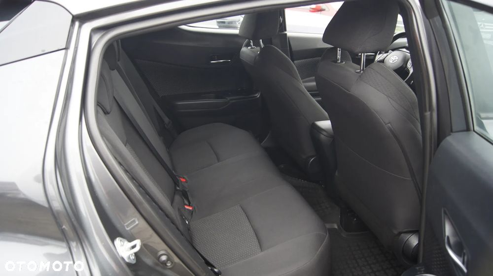 Toyota C-HR 1.2 T Dynamic - 19