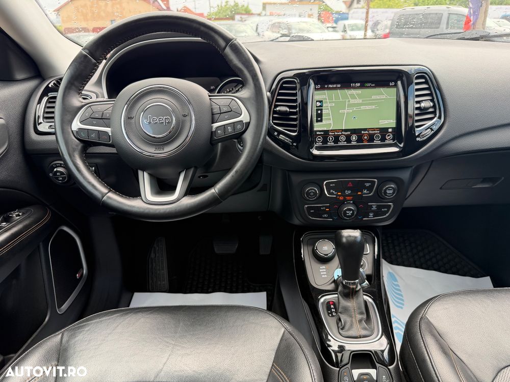 Jeep Compass 2.0 M-Jet 4x4 AT Limited - 31