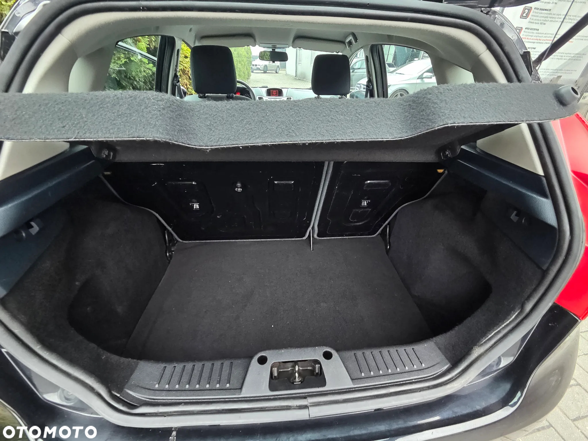 Ford Fiesta 1.25 Ambiente - 29