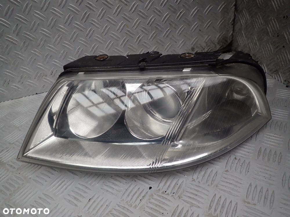 LAMPA LEWY PRZOD VW PASSAT B5 FL EUROPA 3B0941015AG - 1