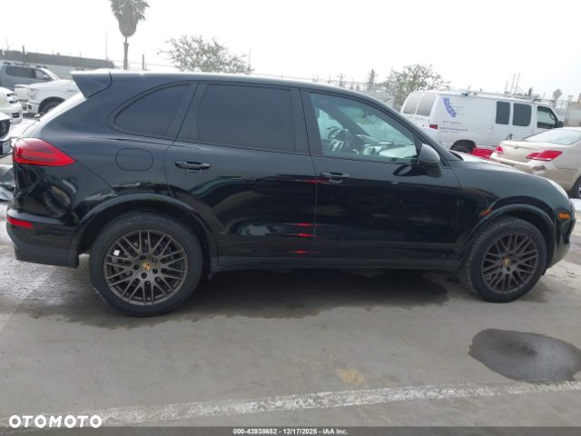 Porsche Cayenne Platinum Edition - 6