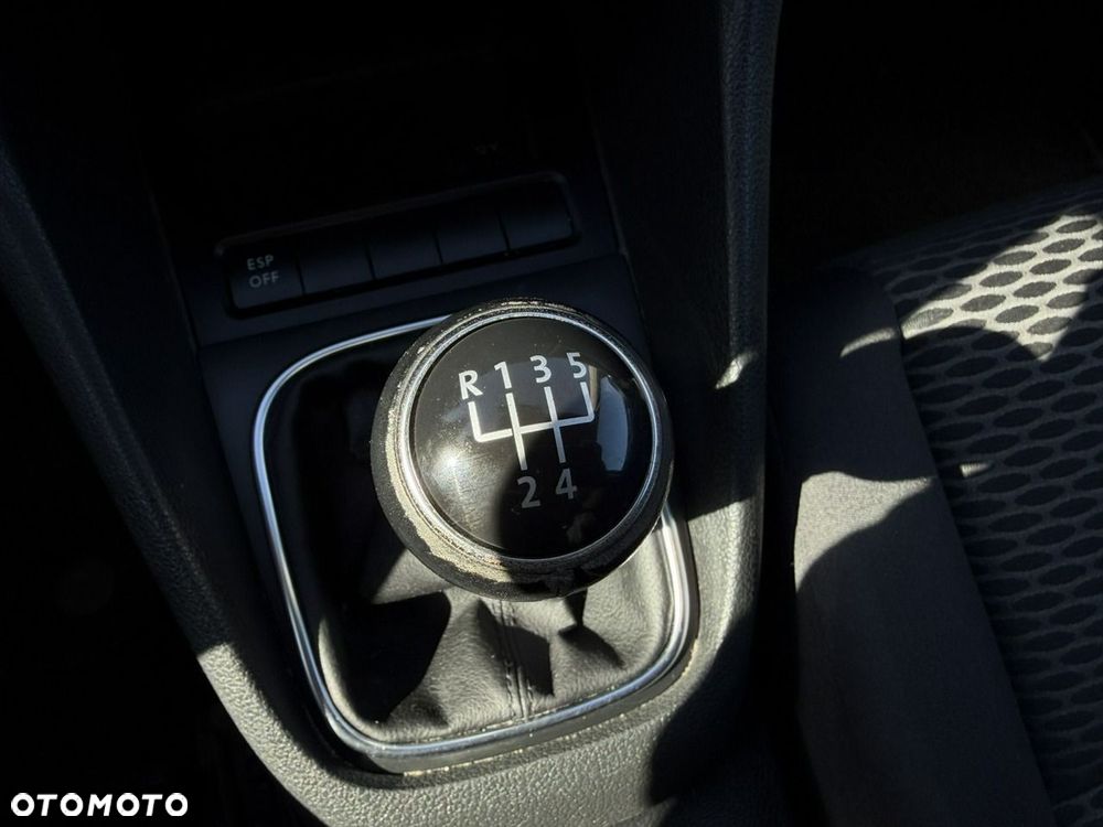 Volkswagen Golf - 19