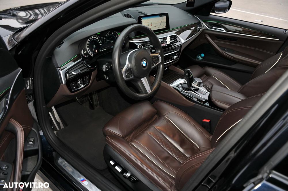 BMW Seria 5 530d xDrive Aut. Sport Line - 7