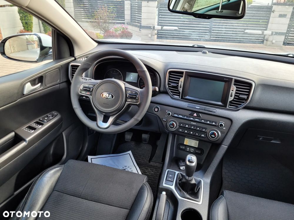 Kia Sportage 1.6 GDI L 2WD - 19